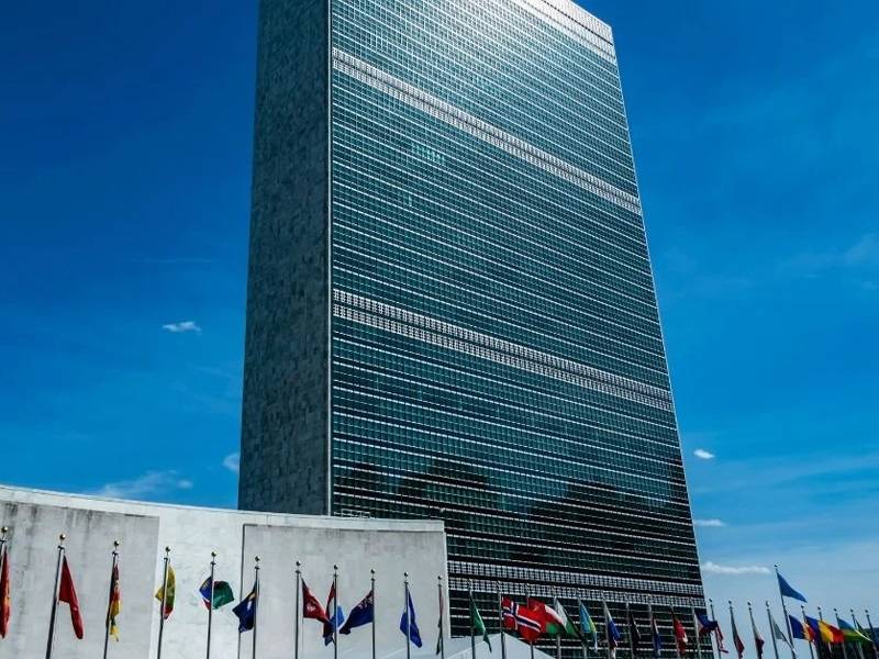 塑料与重金属污染空气，奥司汀空气净化器守护家庭呼吸健康