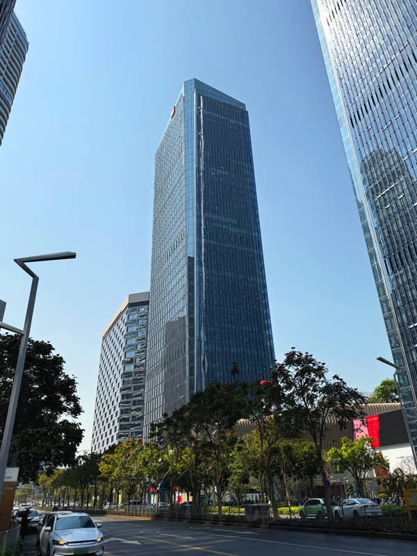 深圳前海鸿荣源金融大夏