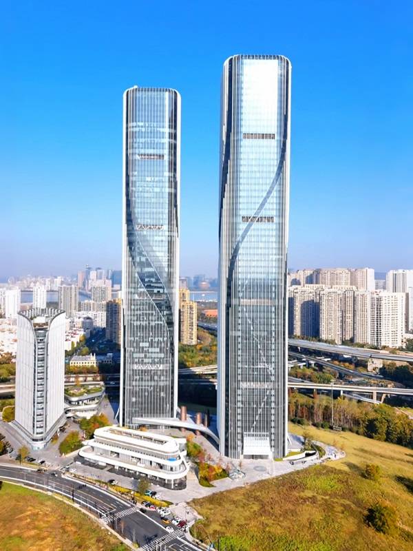 丰岛控股集团有限公司